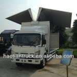 Famous Isuzu 4*2 mobile stage truck QL11009PA