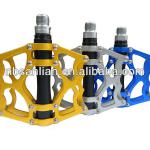 New style bicycle pedal with Three sealed bearings